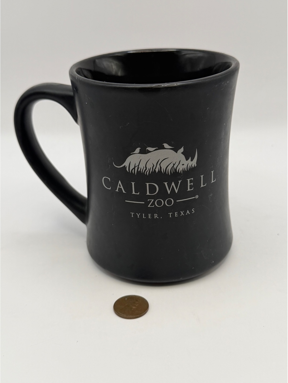Caldwell Zoo Tyler Texas black mug
